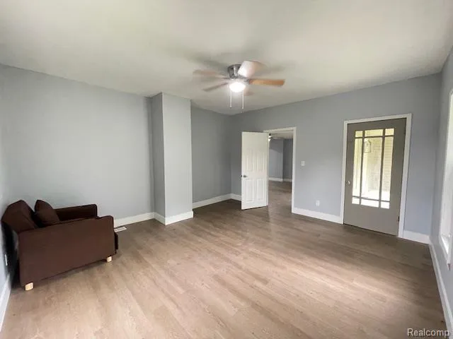 2753 E Snover Road Mayville Village, MI 48744