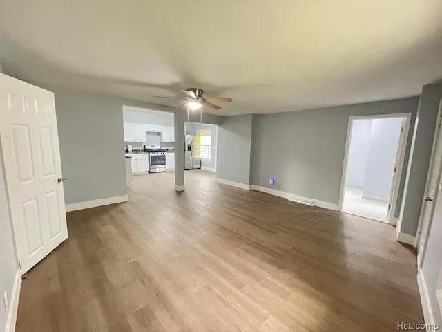 2753 E Snover Road Mayville Village, MI 48744