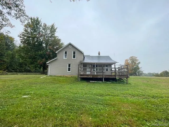 2753 E Snover Road Mayville Village, MI 48744