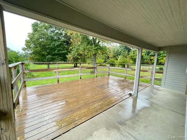 2753 E Snover Road Mayville Village, MI 48744