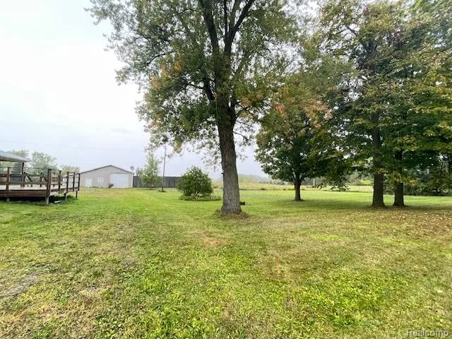 2753 E Snover Road Mayville Village, MI 48744