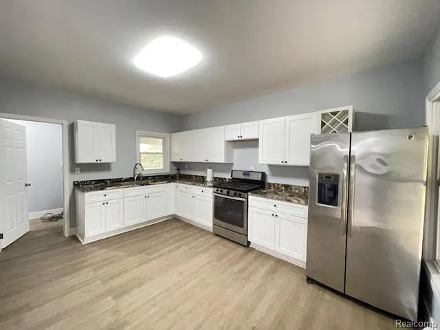 2753 E Snover Road Mayville Village, MI 48744
