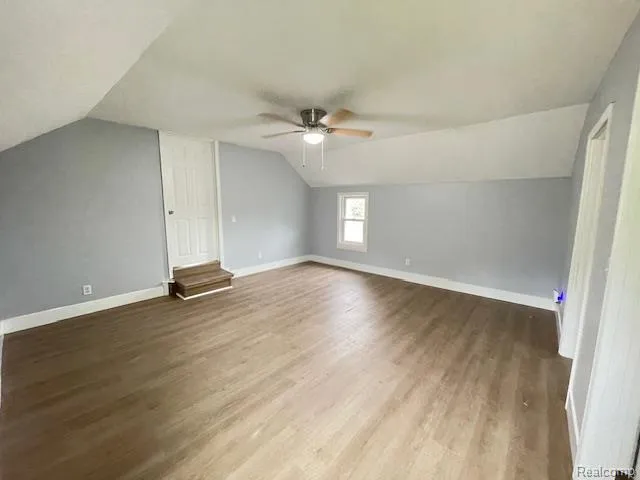 2753 E Snover Road Mayville Village, MI 48744