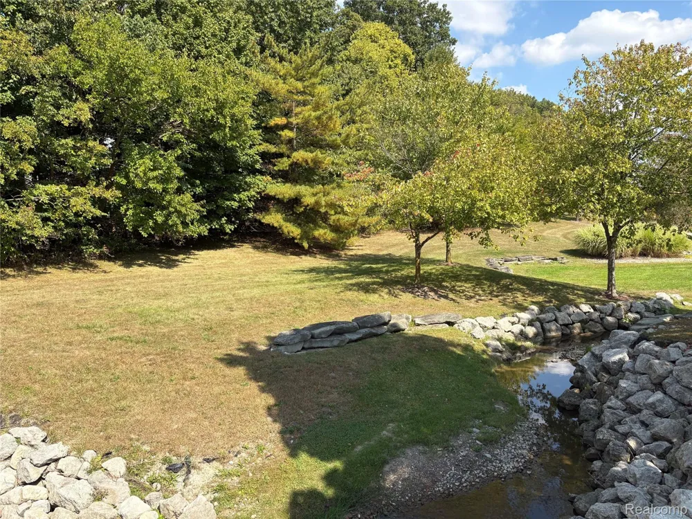 18018 RIDGEVIEW DRIVE Northville Township, MI 48168