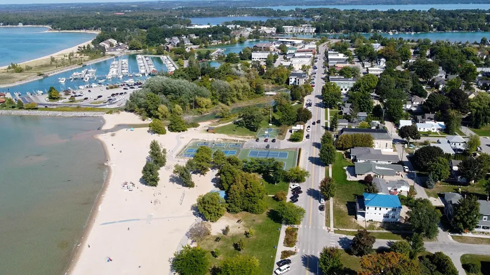 503 W Second Street Elk Rapids Township, MI 49629