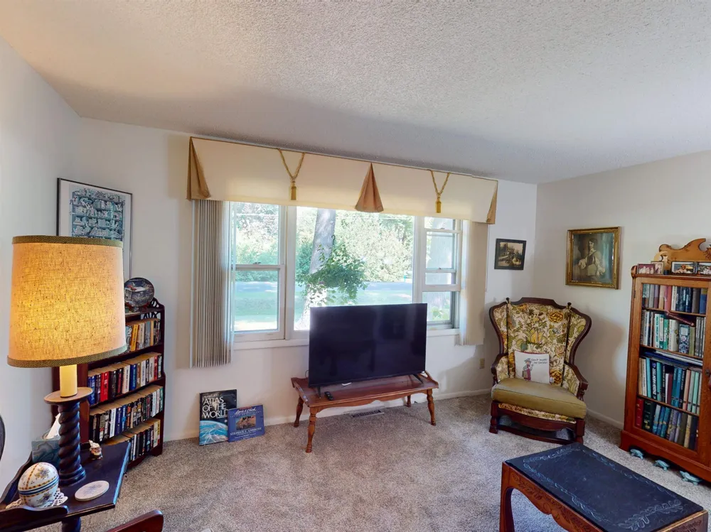503 W Second Street Elk Rapids Township, MI 49629