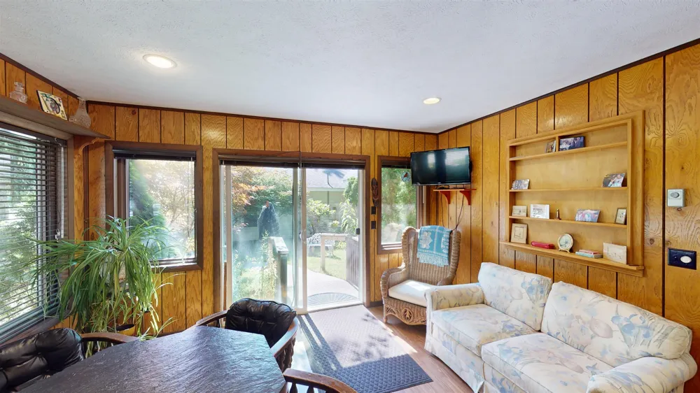 503 W Second Street Elk Rapids Township, MI 49629