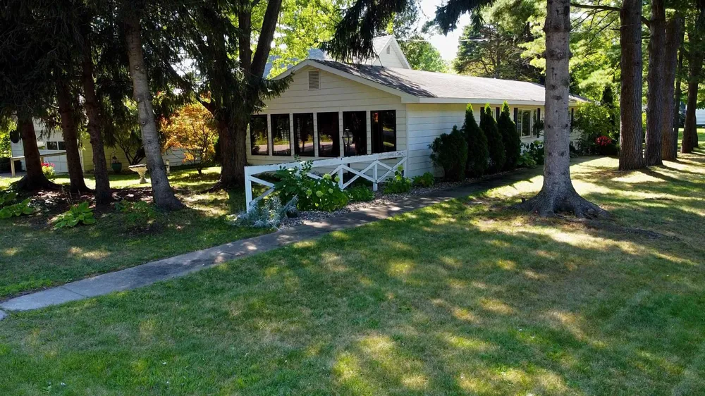 503 W Second Street Elk Rapids Township, MI 49629