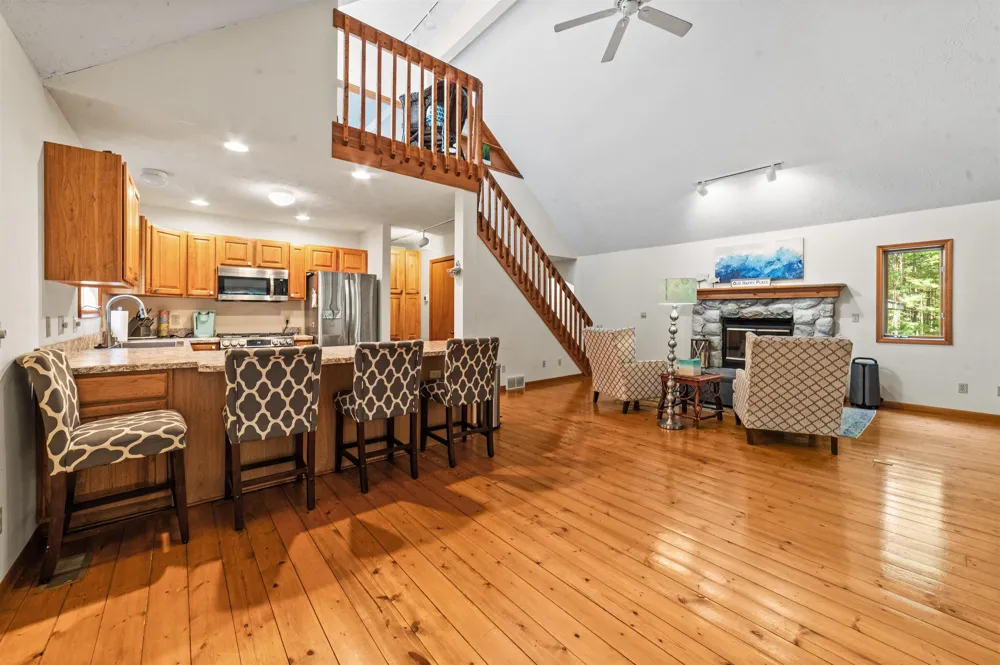 6993 NW Aarwood Road Clearwater Township, MI 49676