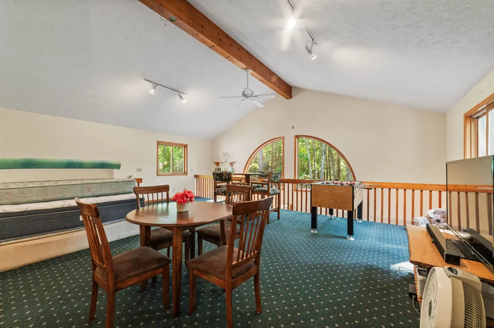 6993 NW Aarwood Road Clearwater Township, MI 49676