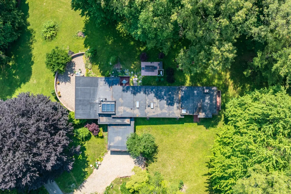 11090 Hawthorne Drive Charleston Township, MI 49053
