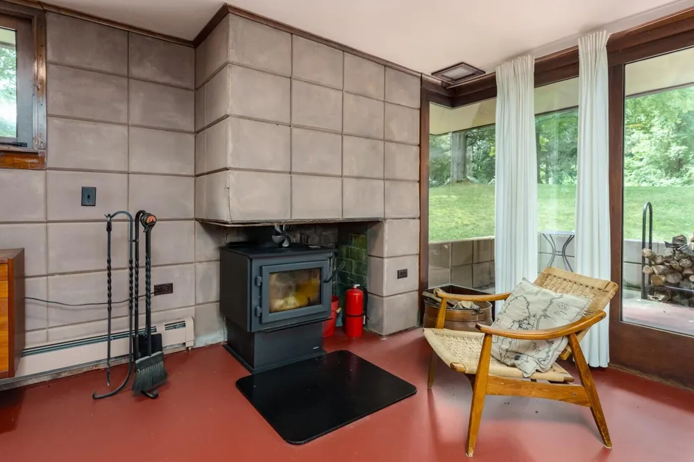 11090 Hawthorne Drive Charleston Township, MI 49053