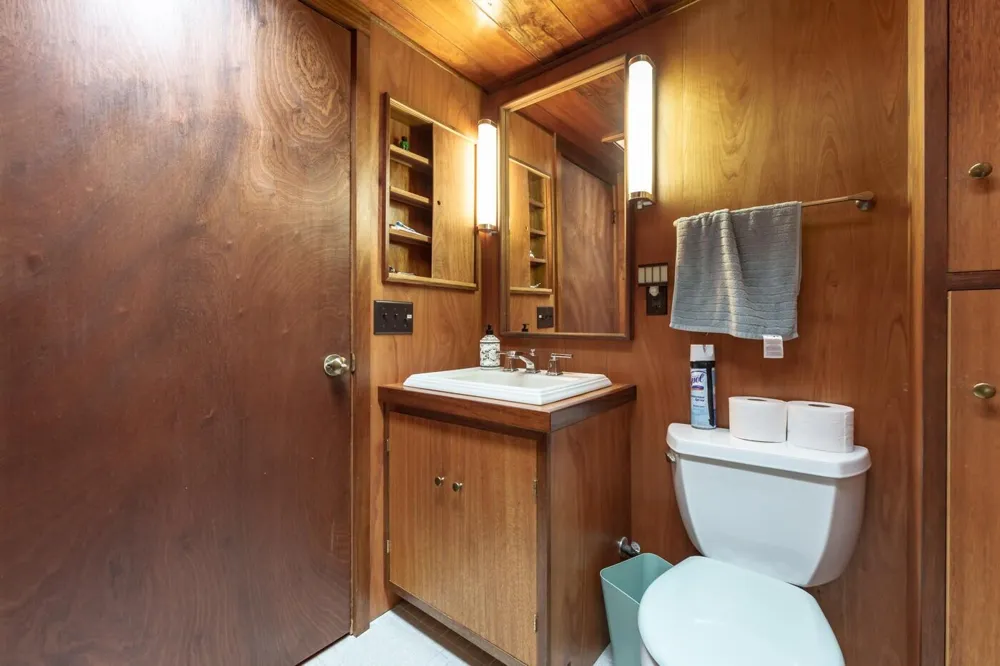 11090 Hawthorne Drive Charleston Township, MI 49053