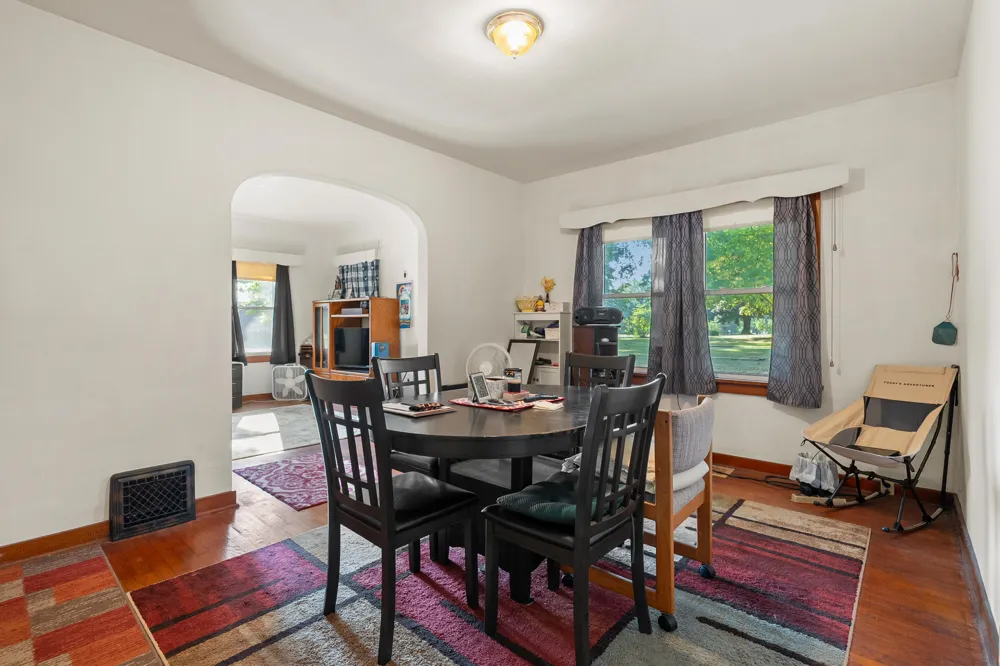 736 S Grove Street Barry Township, MI 49046