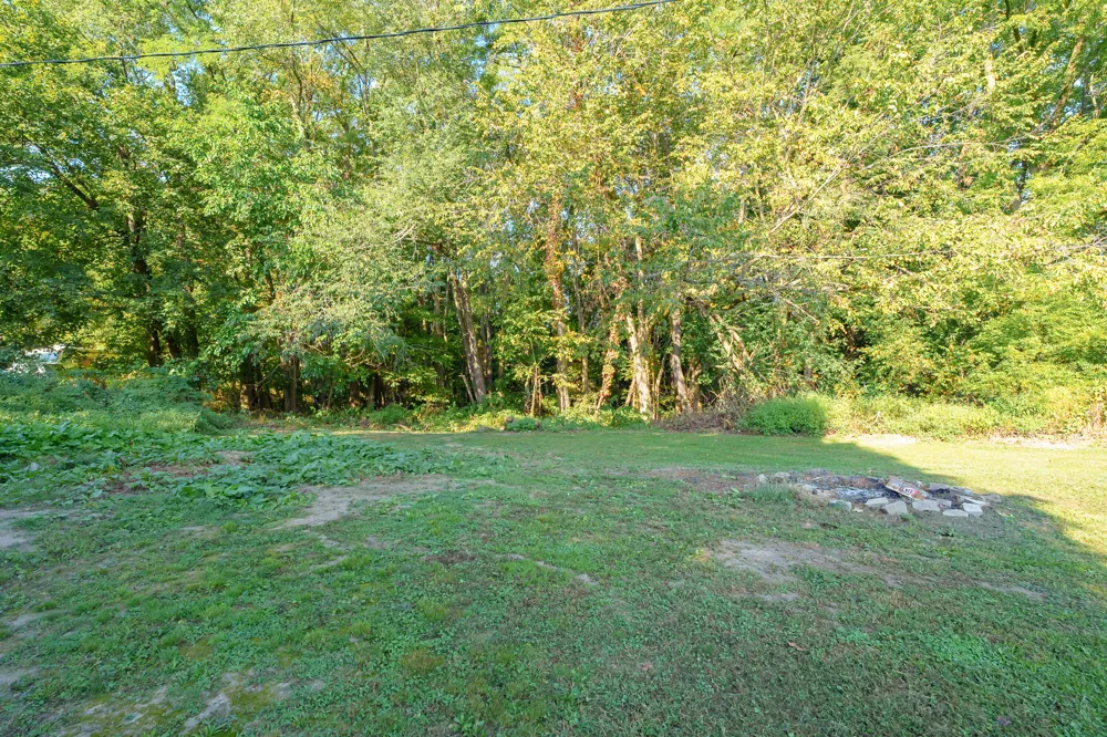736 S Grove Street Barry Township, MI 49046
