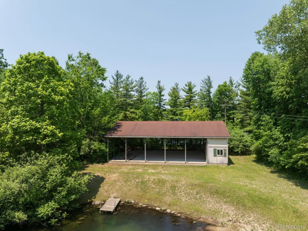 7490 ANDERSONVILLE ROAD Independence Charter Township, MI 48346