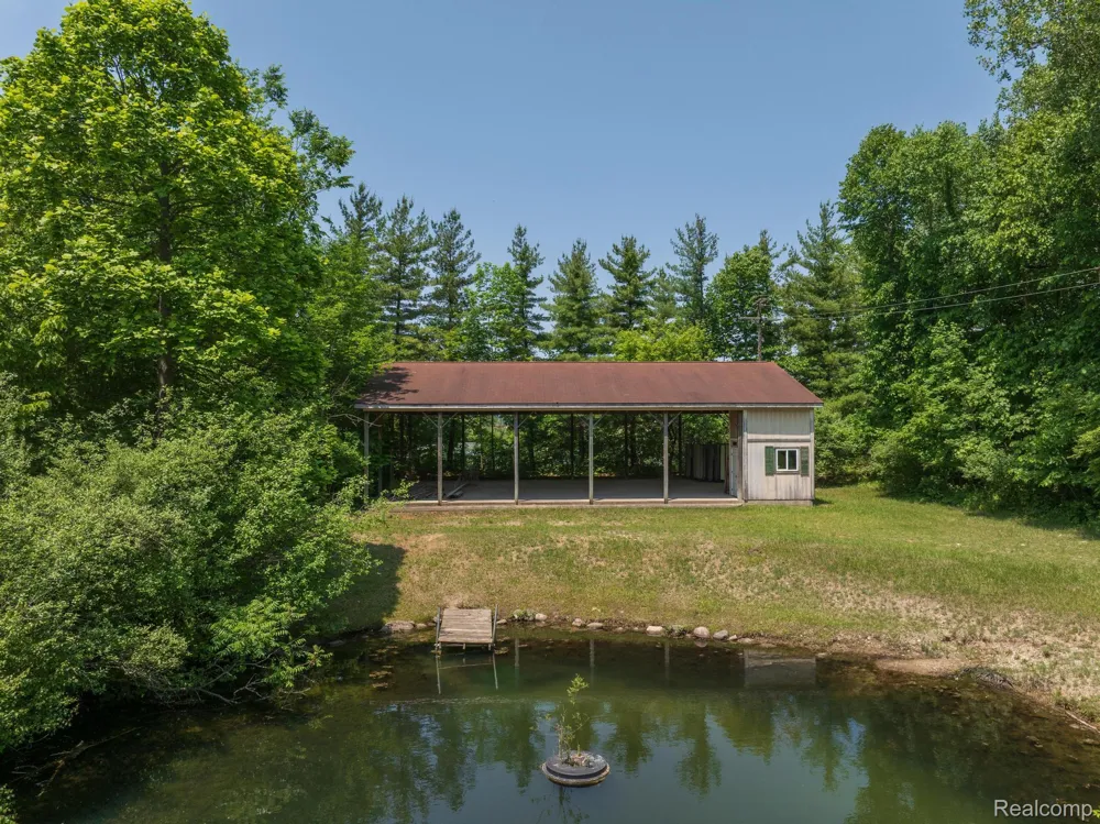 7490 ANDERSONVILLE ROAD Independence Charter Township, MI 48346