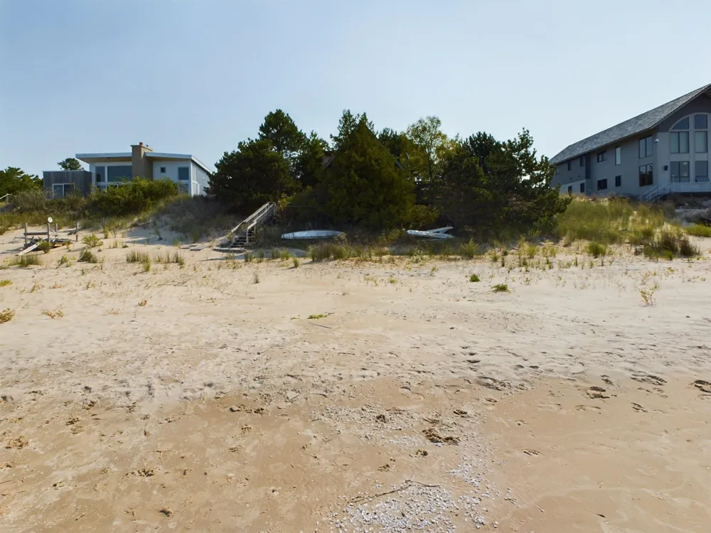 14619 Cathead Bay Drive Leelanau Township, MI 49670