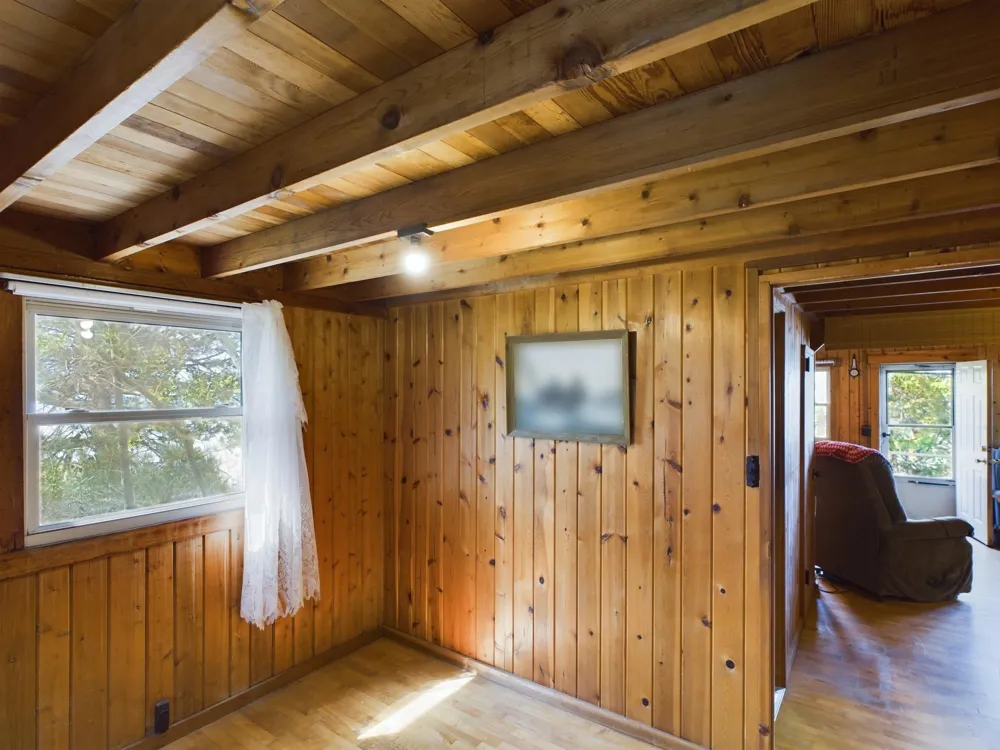 14619 Cathead Bay Drive Leelanau Township, MI 49670