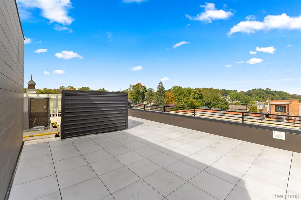 156 Center Unit 303 Northville City, MI 48167