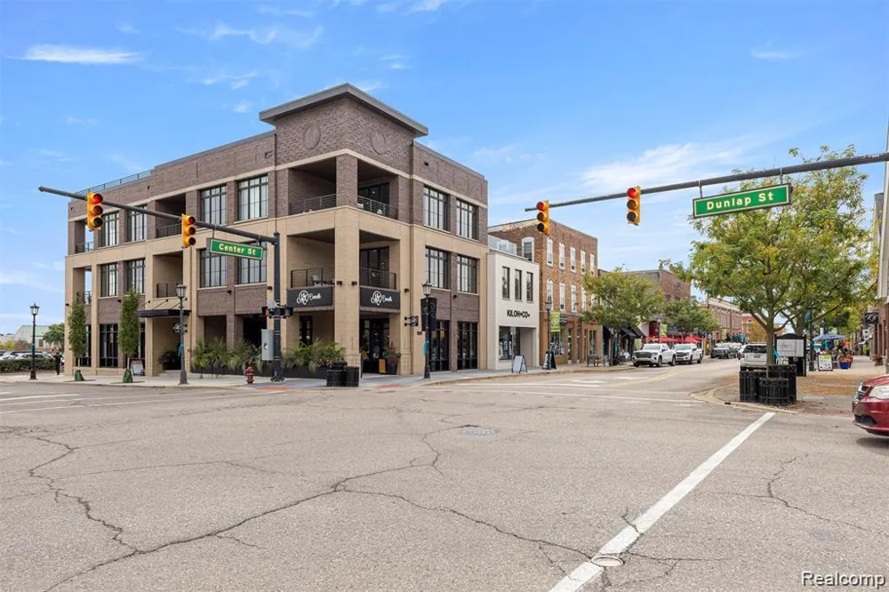 156 Center Unit 303 Northville City, MI 48167