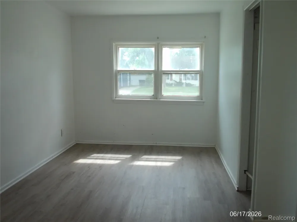 26751 BELANGER STREET Roseville City, MI 48066