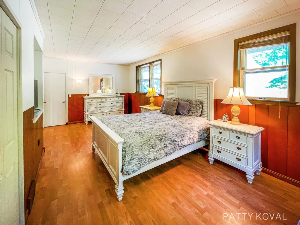 446 Bayview Court Leighton Township, MI 49316