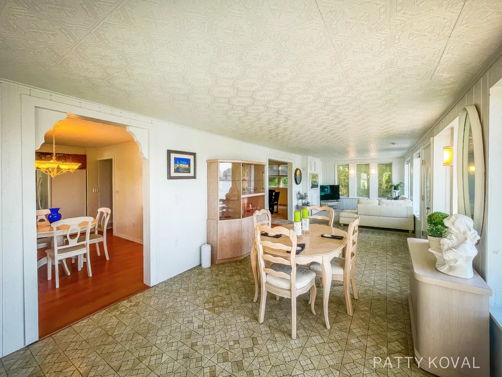 446 Bayview Court Leighton Township, MI 49316