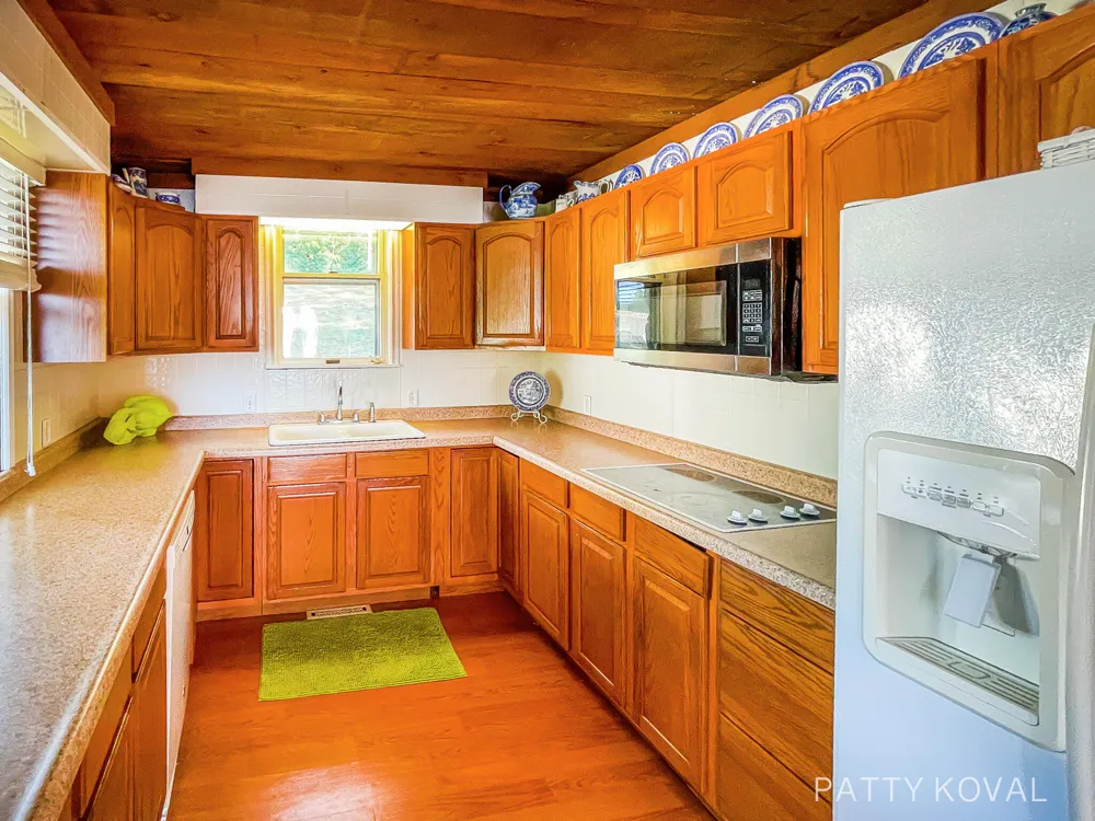446 Bayview Court Leighton Township, MI 49316
