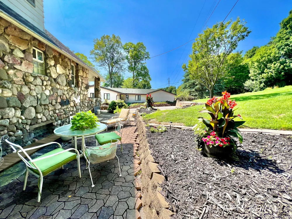 446 Bayview Court Leighton Township, MI 49316