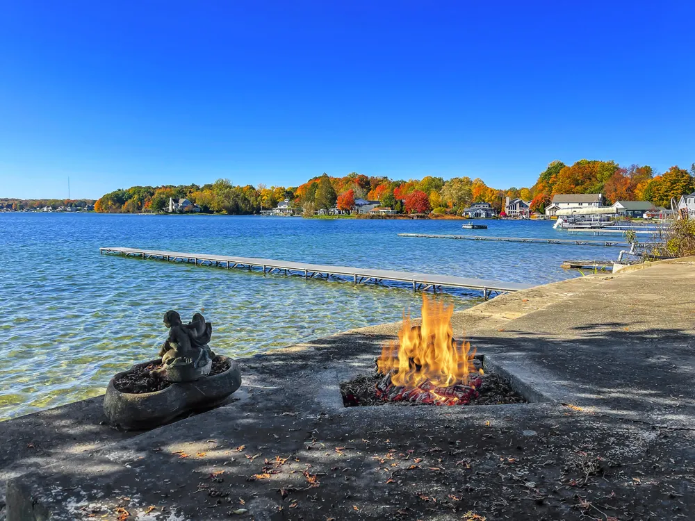 446 Bayview Court Leighton Township, MI 49316