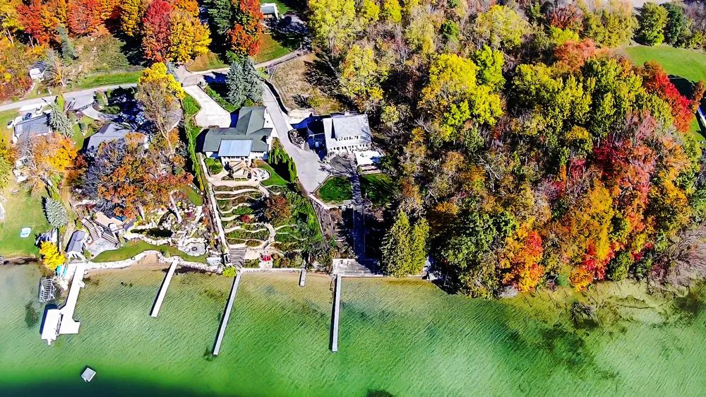 446 Bayview Court Leighton Township, MI 49316