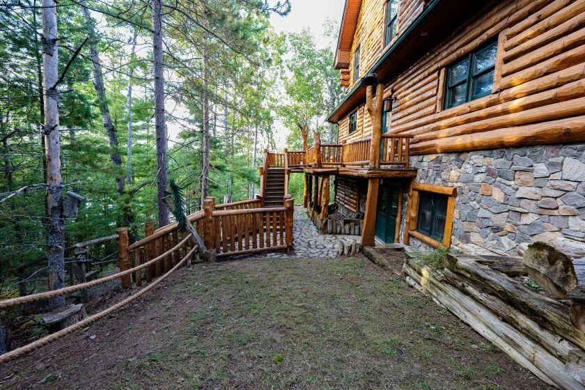 8912 Echo Valley Trail Montmorency Township, MI 49709