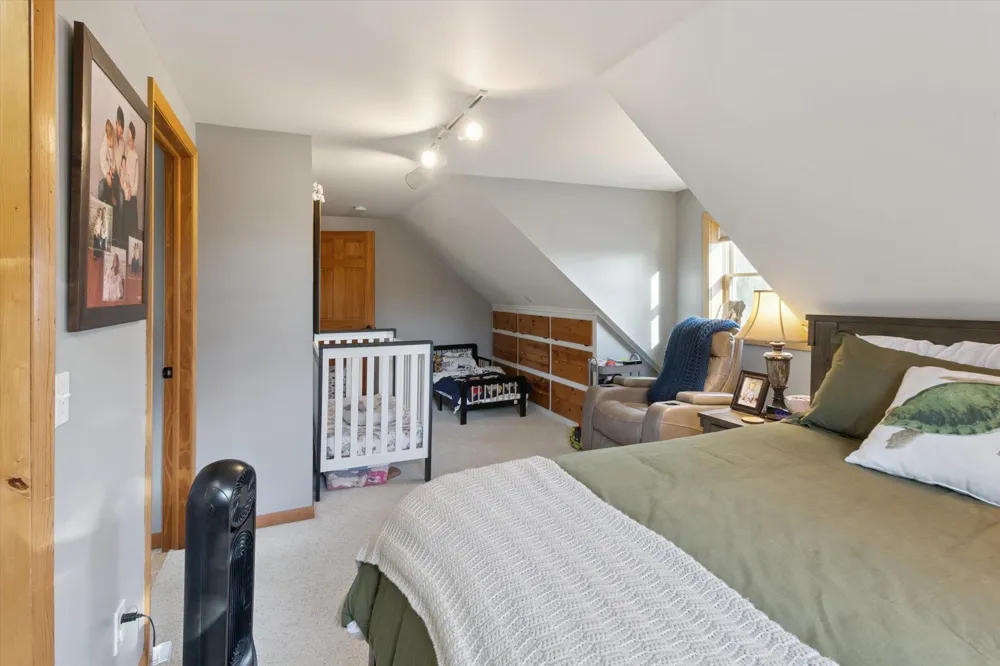 1510 Luce Court Alma City, MI 48801