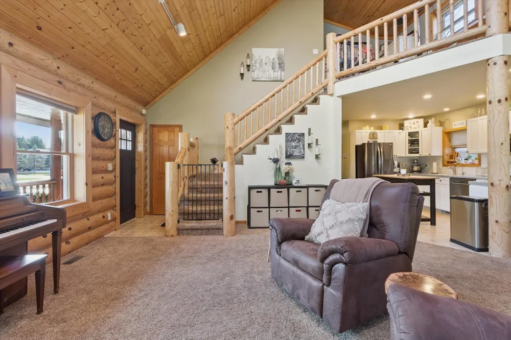 1510 Luce Court Alma City, MI 48801