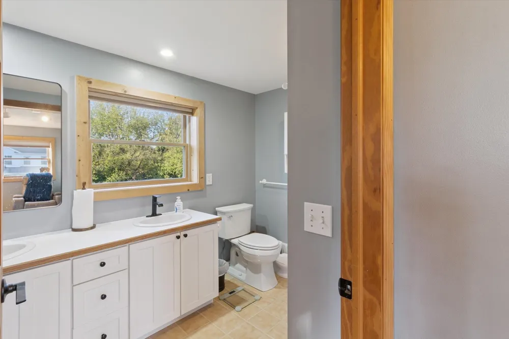 1510 Luce Court Alma City, MI 48801