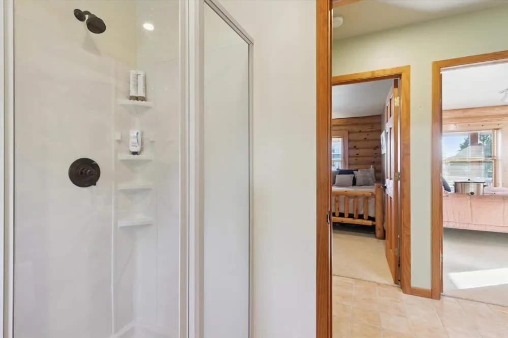 1510 Luce Court Alma City, MI 48801