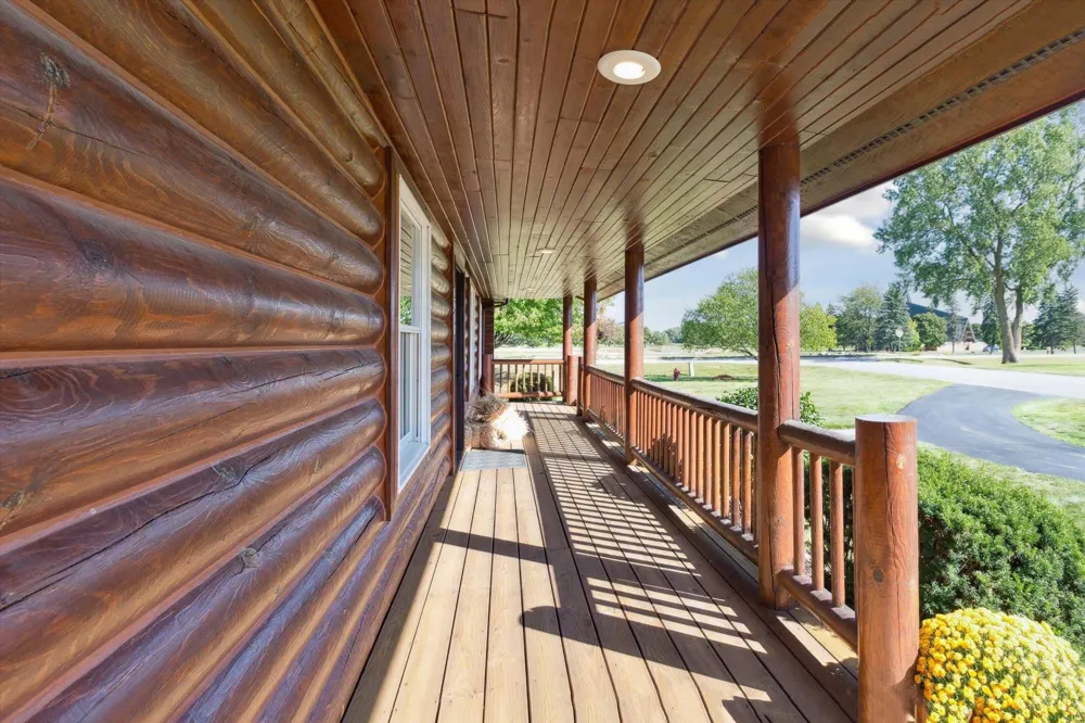 1510 Luce Court Alma City, MI 48801