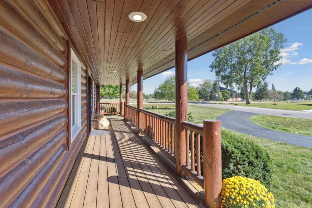 1510 Luce Court Alma City, MI 48801