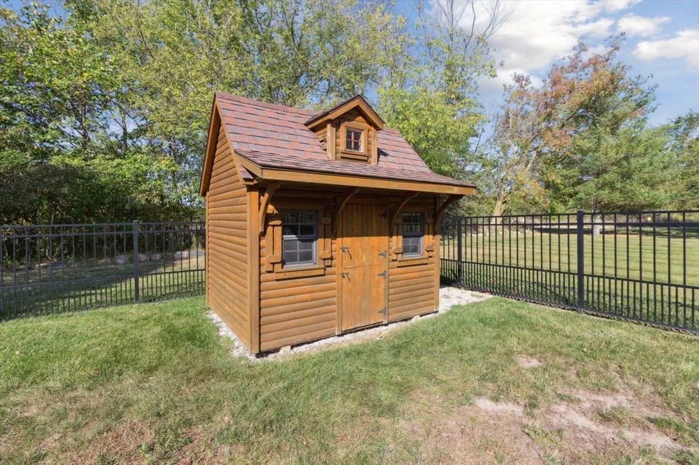 1510 Luce Court Alma City, MI 48801