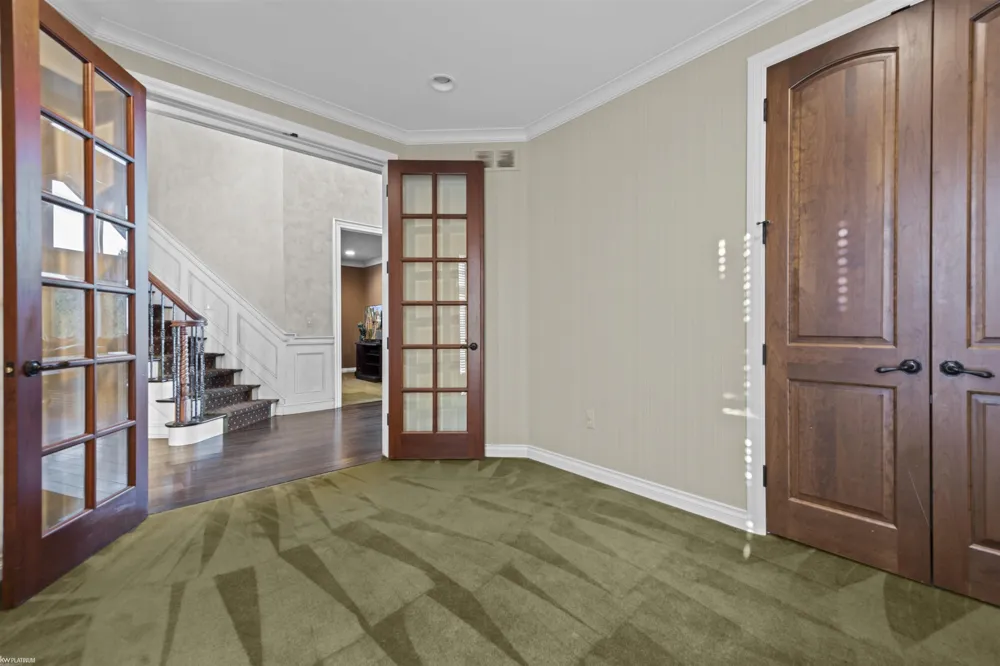 38128 Lakeshore Drive Harrison Charter Township, MI 48045