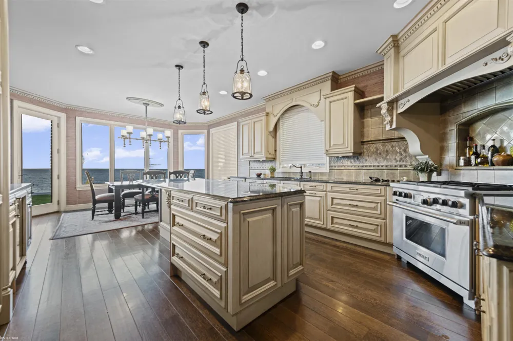 38128 Lakeshore Drive Harrison Charter Township, MI 48045