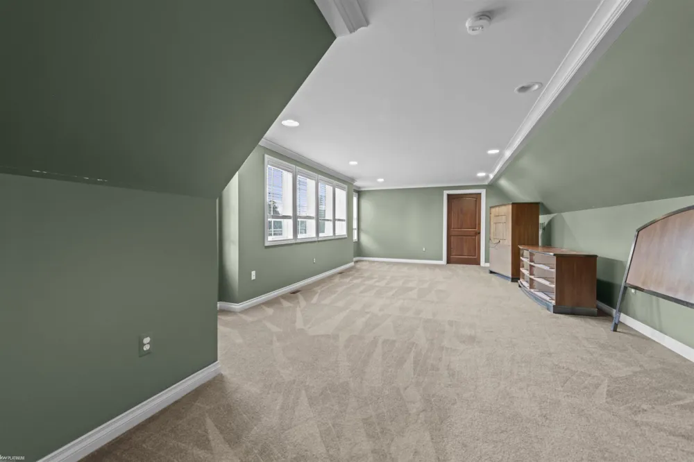 38128 Lakeshore Drive Harrison Charter Township, MI 48045