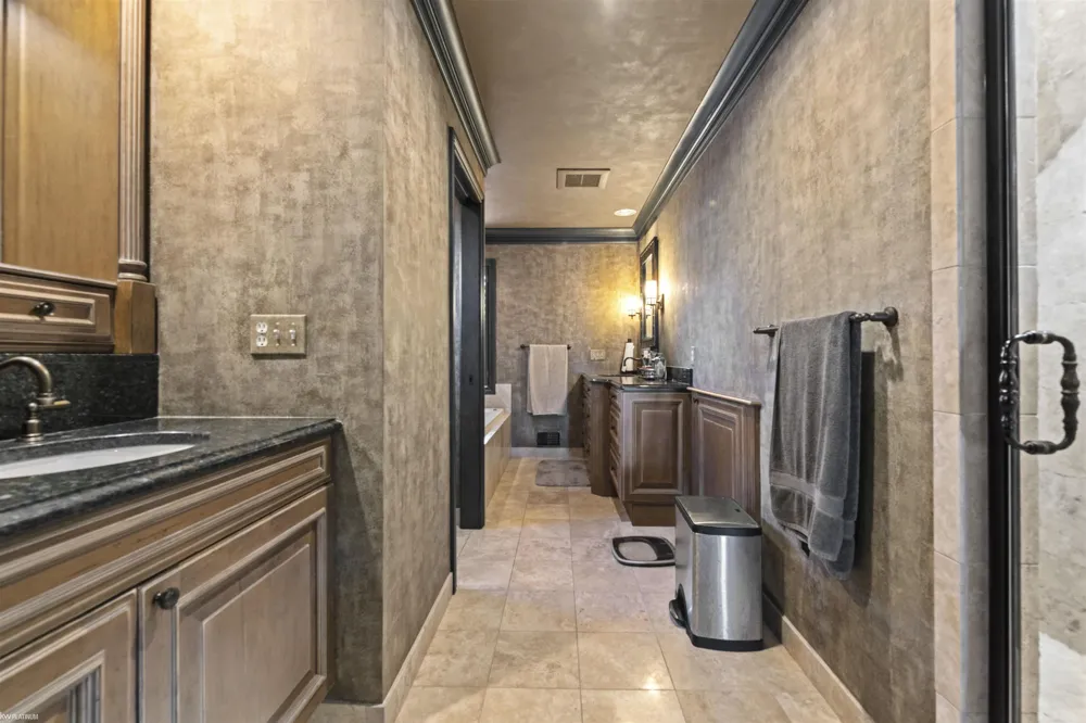 38128 Lakeshore Drive Harrison Charter Township, MI 48045