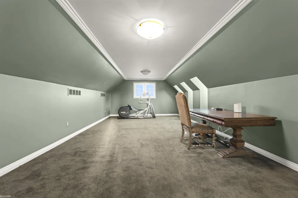 38128 Lakeshore Drive Harrison Charter Township, MI 48045