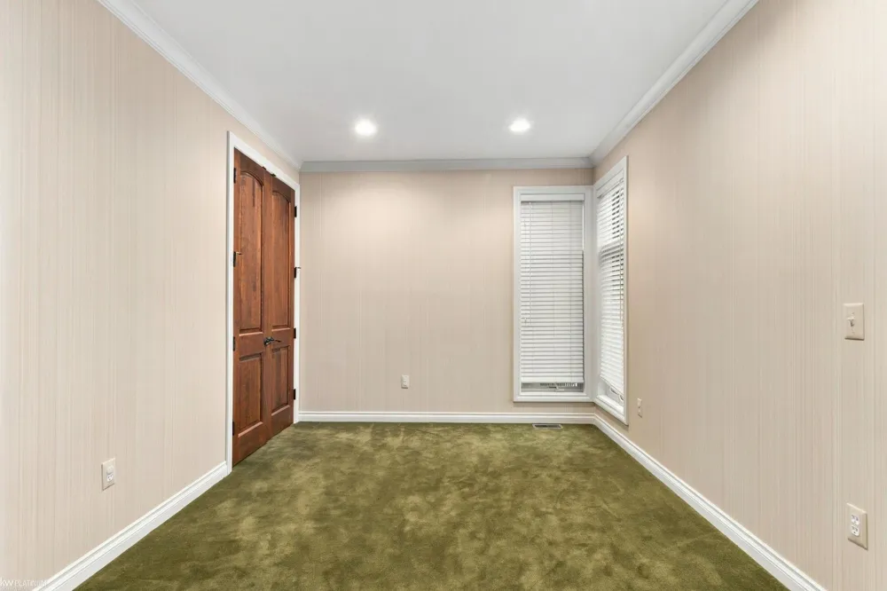 38128 Lakeshore Drive Harrison Charter Township, MI 48045