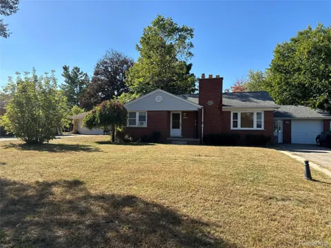 2216 Middlebelt Road