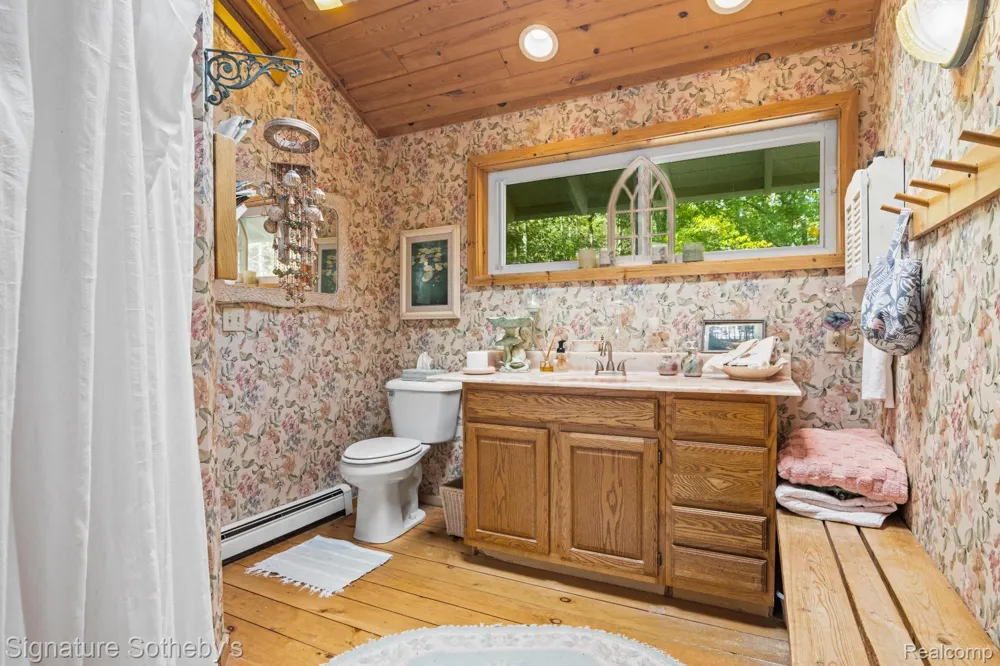 11436 Lakeview Road NE Kalkaska Township, MI 49646