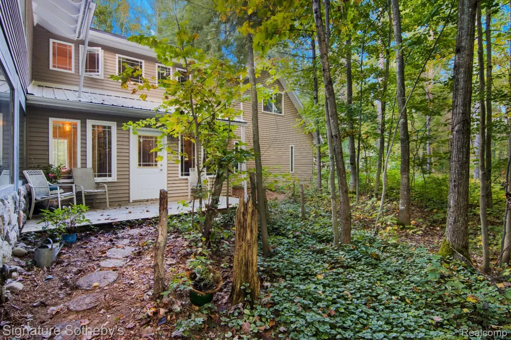 11436 Lakeview Road NE Kalkaska Township, MI 49646