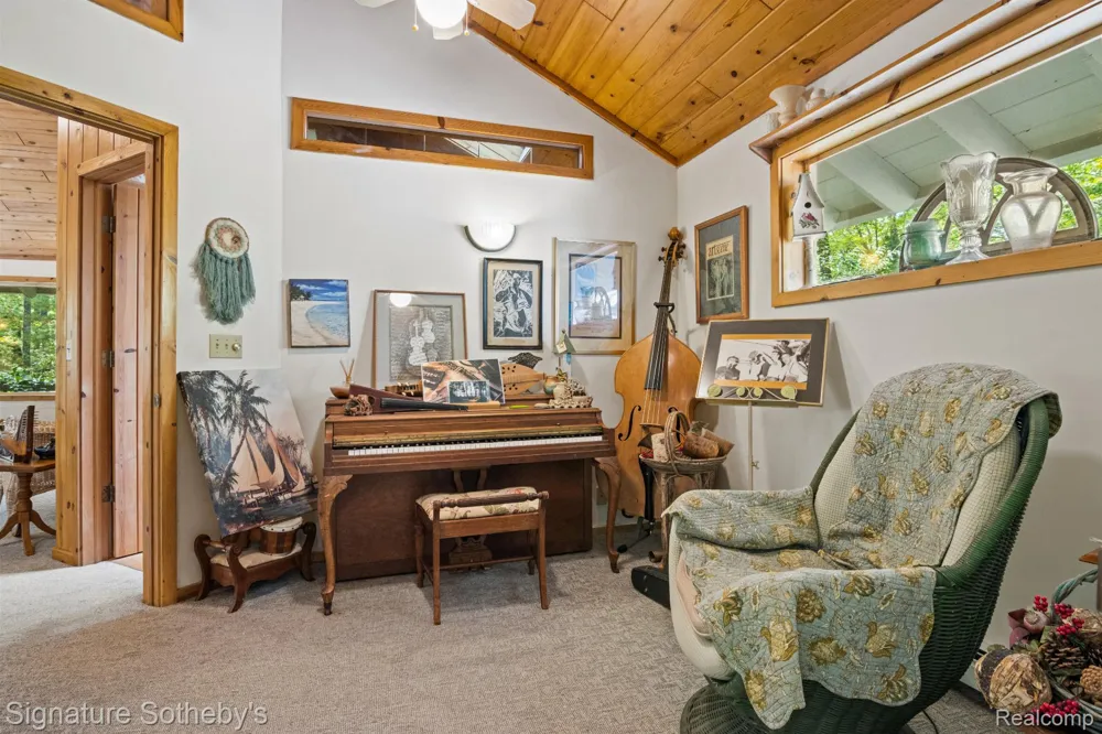 11436 Lakeview Road NE Kalkaska Township, MI 49646